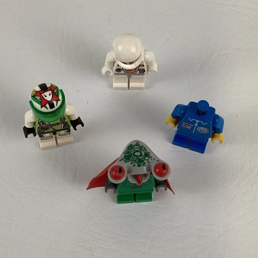 Lego World Racer Alien Snake Launch Commander Minifigure Replacement Parts Lot